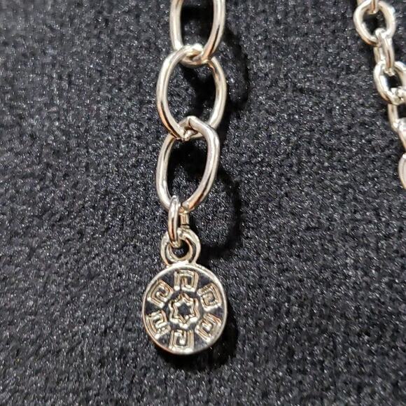 Womens Fashion Silver Round Ornate Openwork Pendant Necklace with Lobster Clasp - Picture 7 of 7